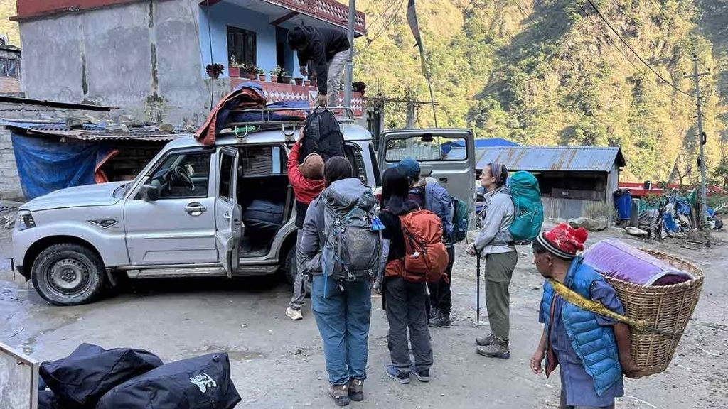 Kathmandu to Syabrubesi road